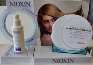 Trattamento esfolliante - Nioxin Scalp Renew Service